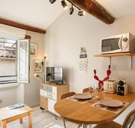 Duplex Au Coeur Du Vieil Antibes, Le Jamesy * أنتيب