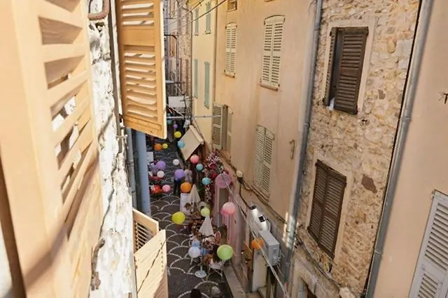Duplex Au Coeur Du Vieil Antibes, Le Jamesy * أنتيب